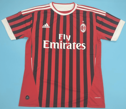 A.C. Milan 2011-12, Home