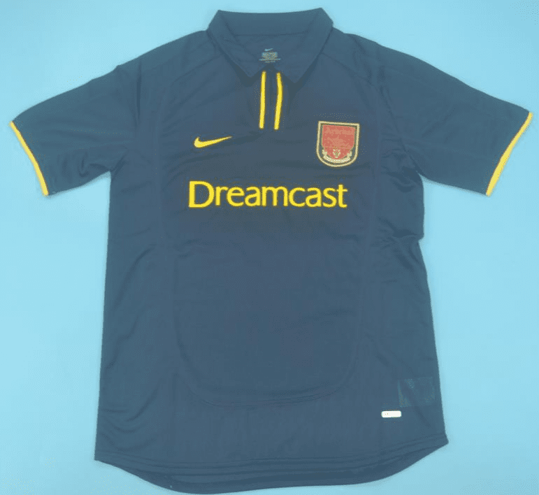 Arsenal 2000-02, Away