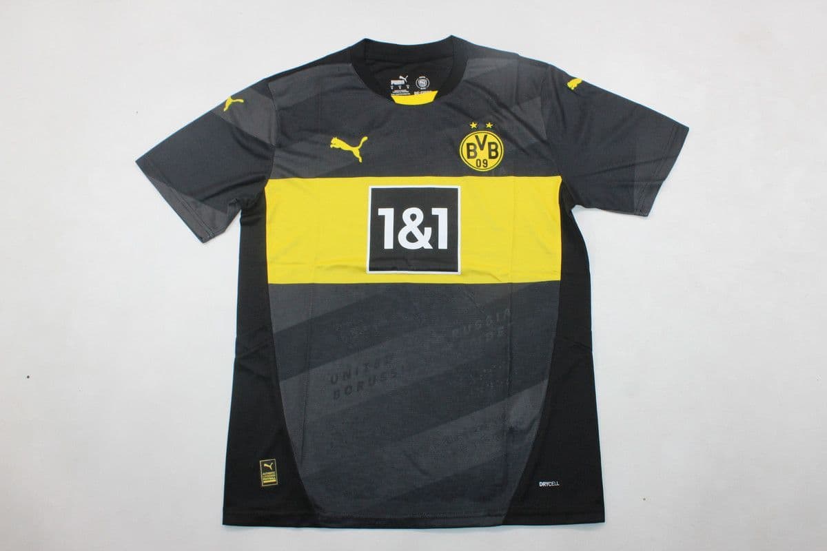 Dortmund | 27 | Black