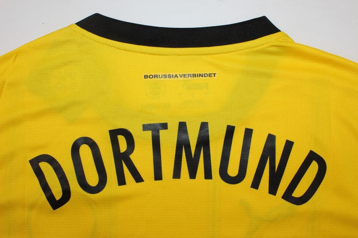 Dortmund | 27 | Yellow