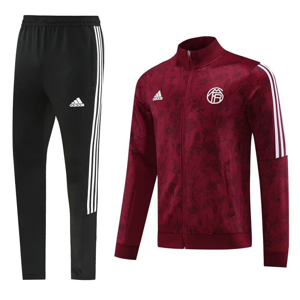 FC Bayern 23-24, Dark Red with White Tracksuit