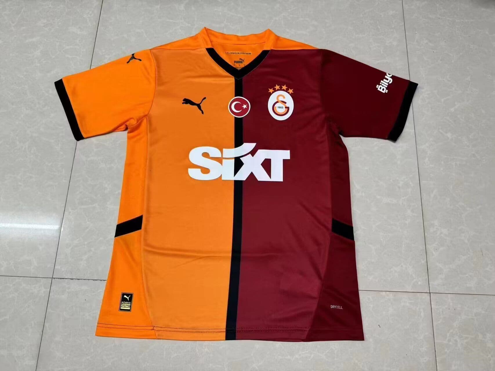 Galatasaray | 4 | Orange/Brown - Home