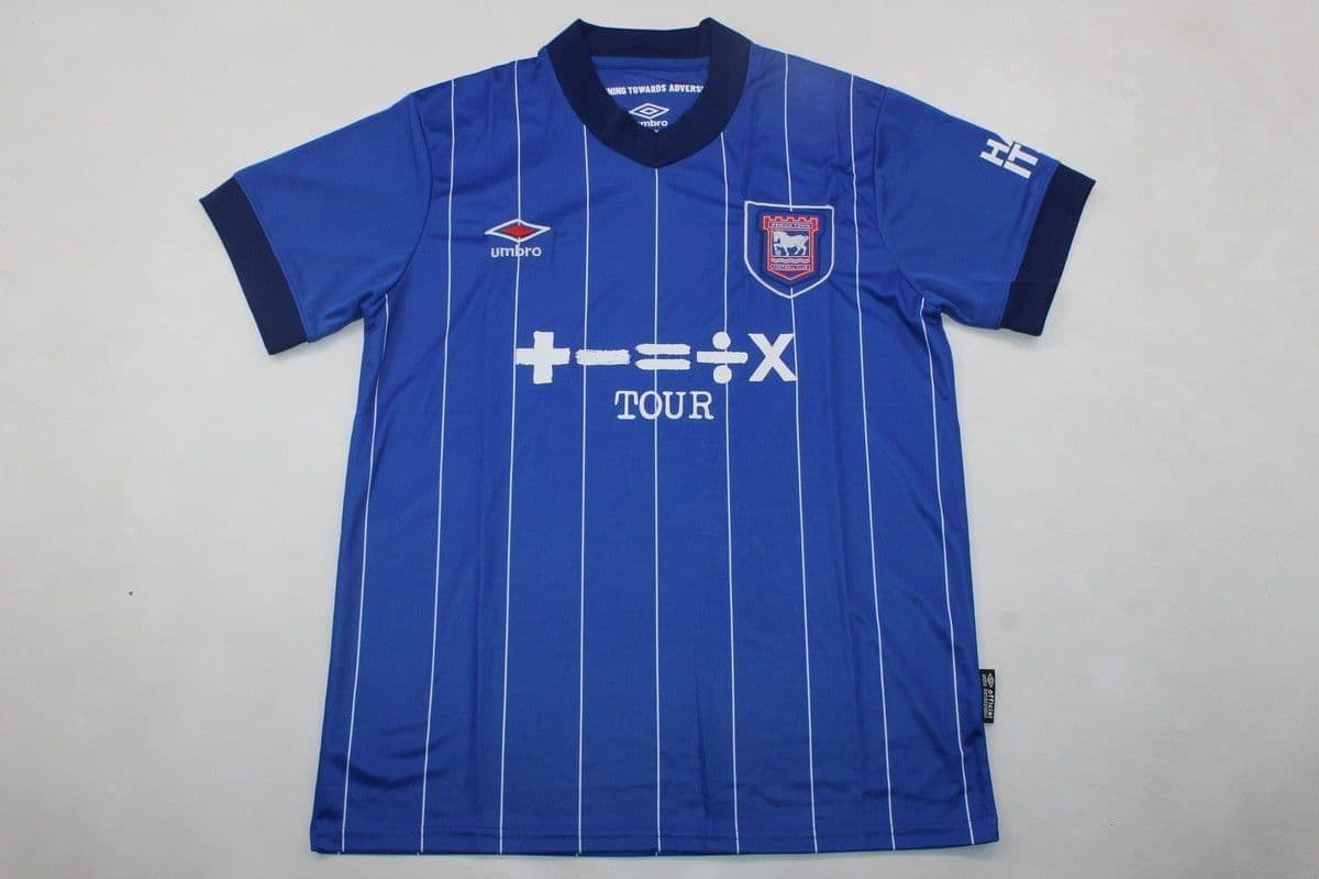 Ipswich Town | 20 | Blue - Home