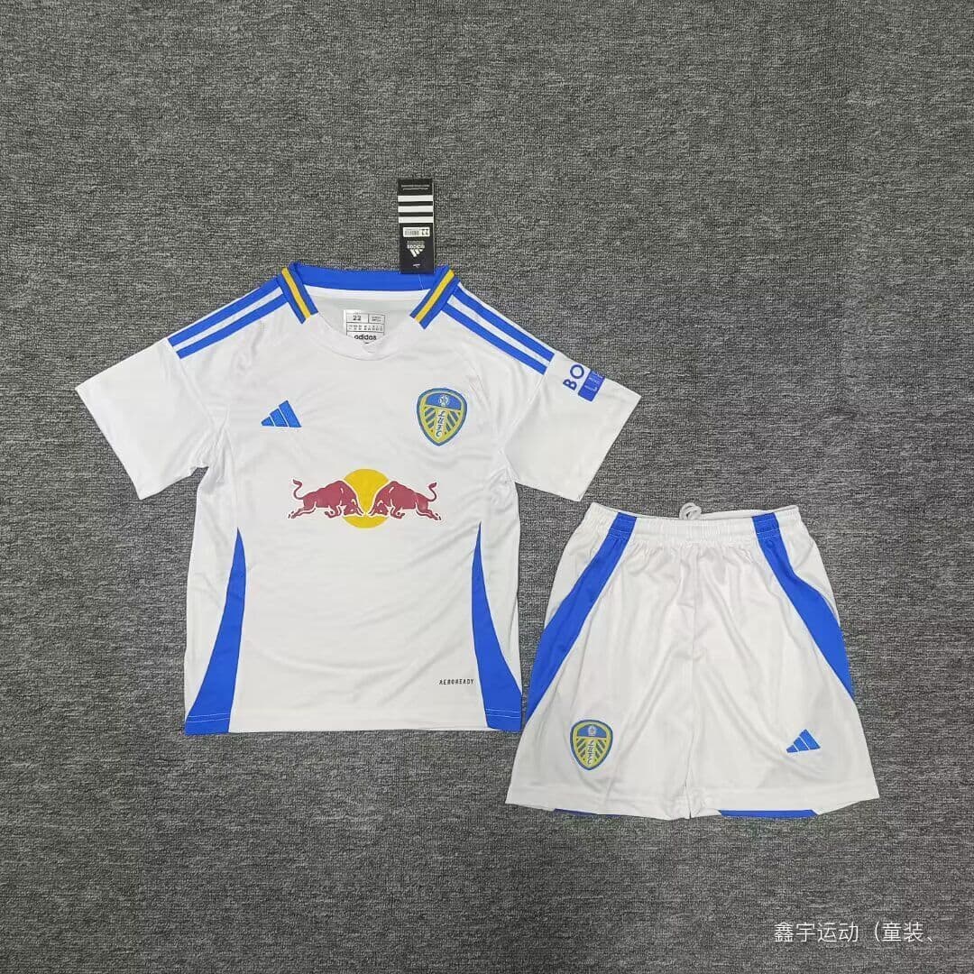 Leeds United Kid Kit | 2