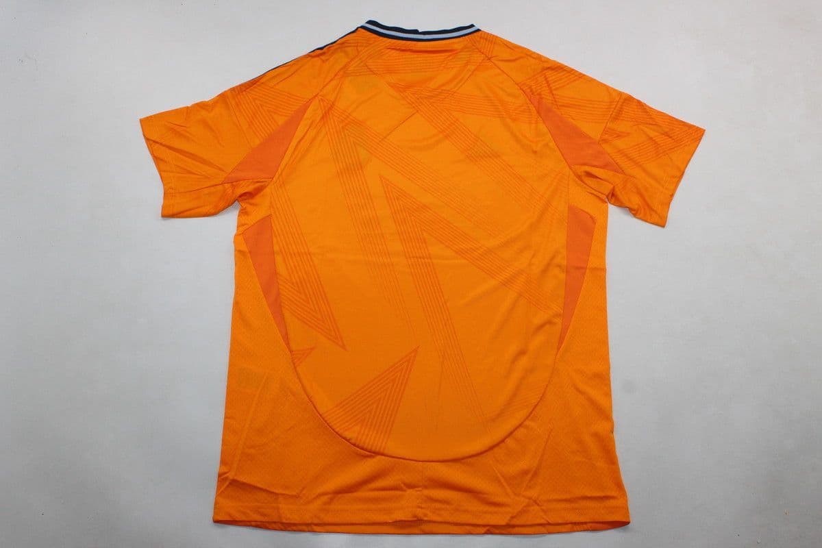 Madrid | 60 | Orange - Away