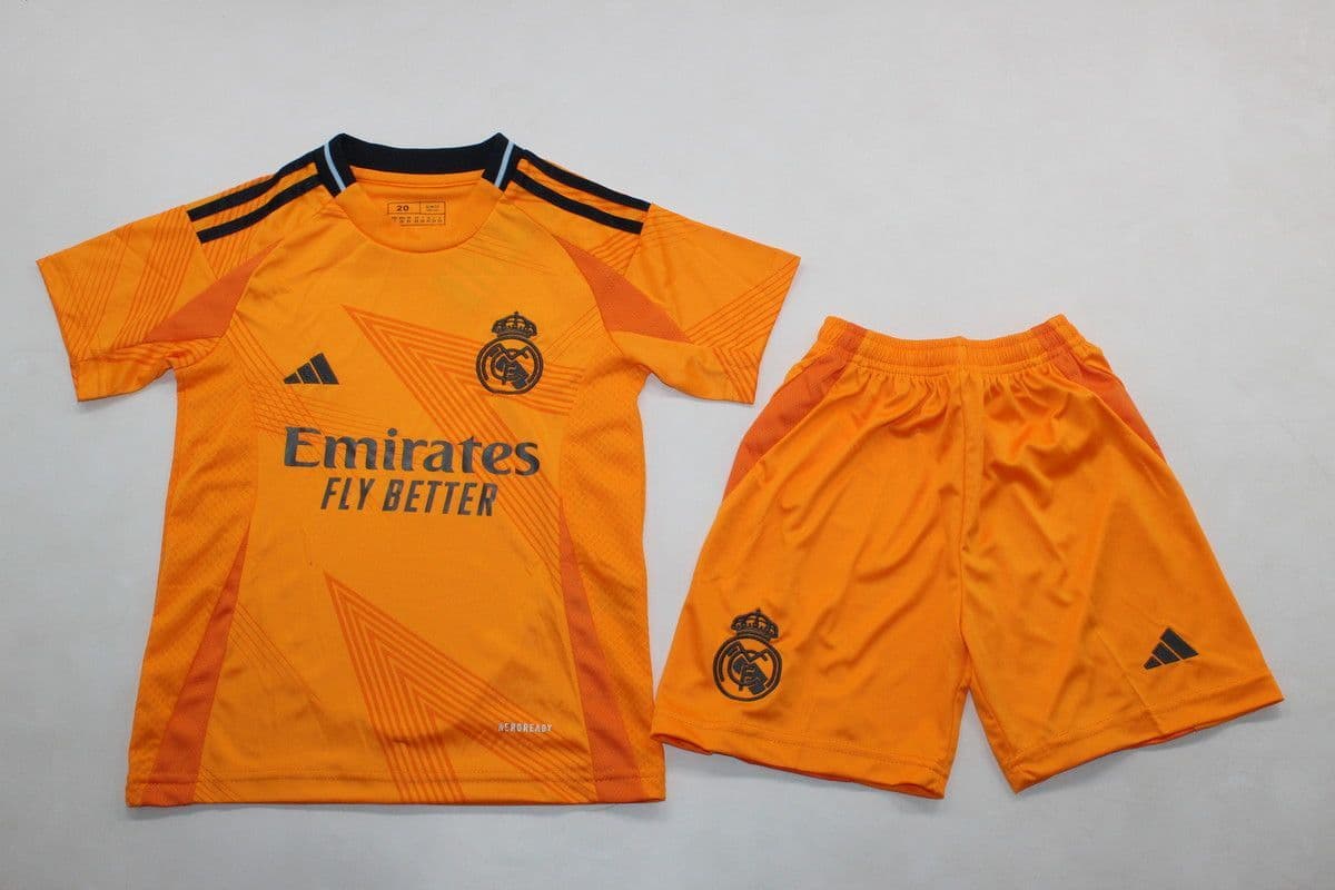 Madrid Kid Kit | 67 | Orange - Away