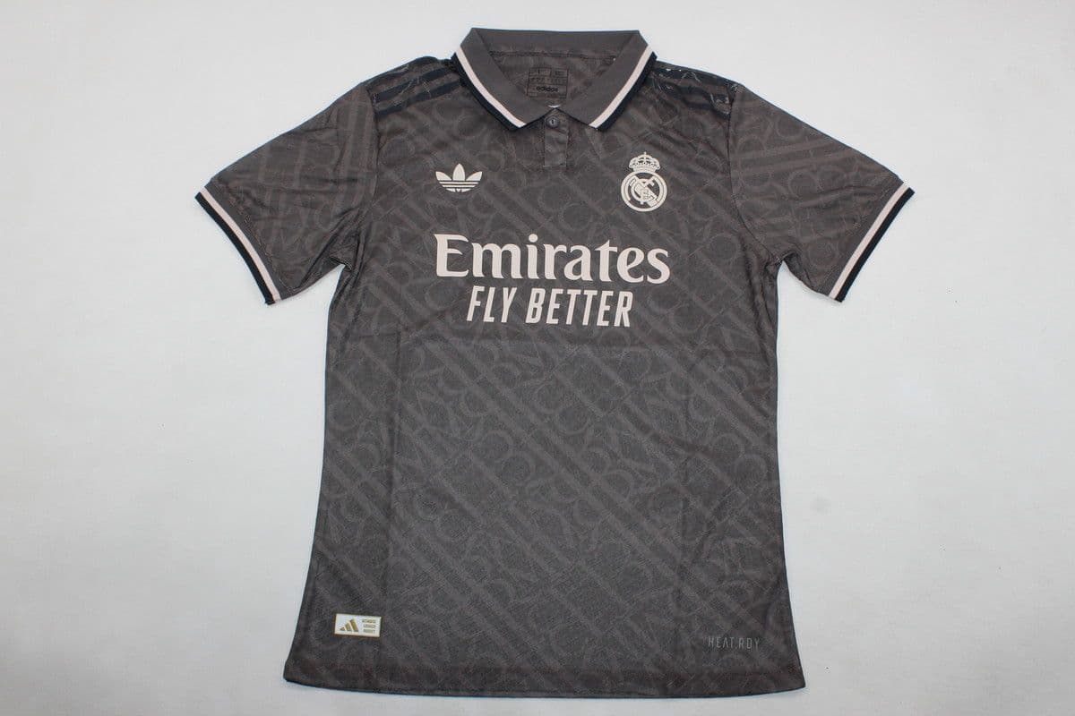 Madrid Player Version | 31 | Black - Away