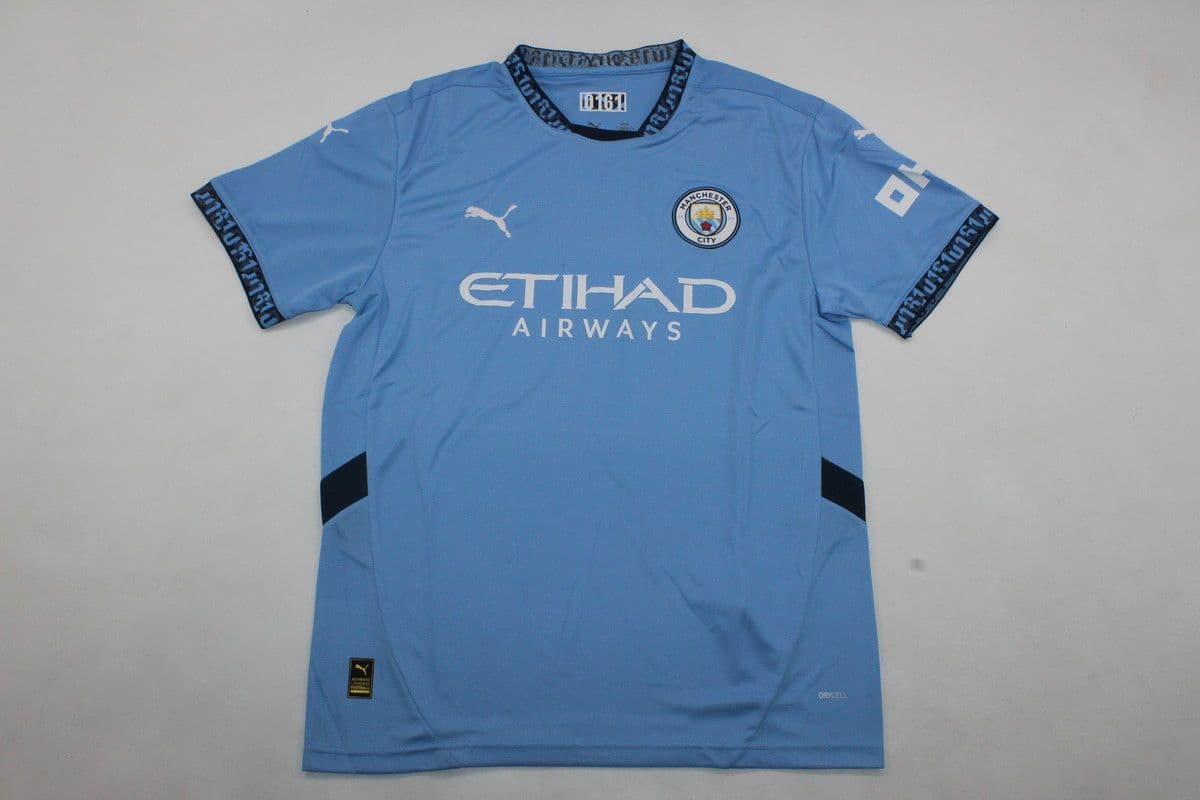 Man City | 37 | Blue