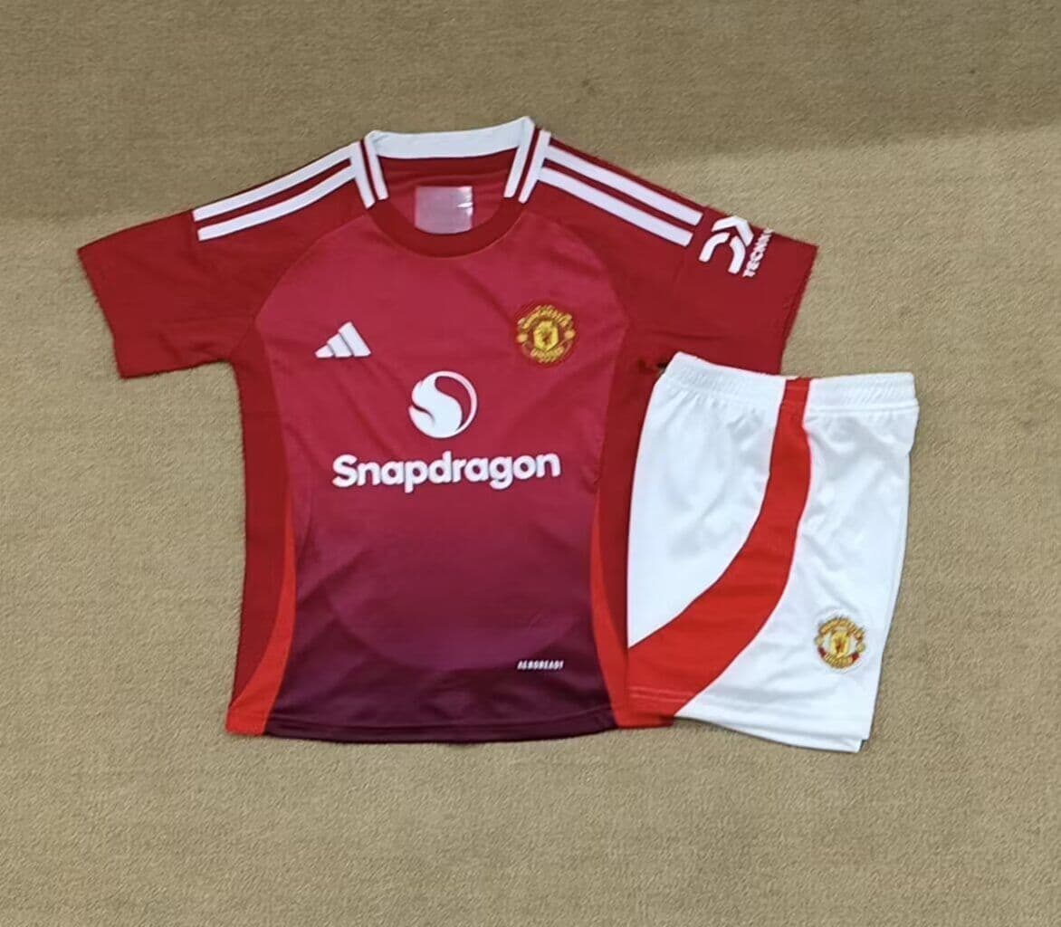 Man U Kid Kit | 42 | Red