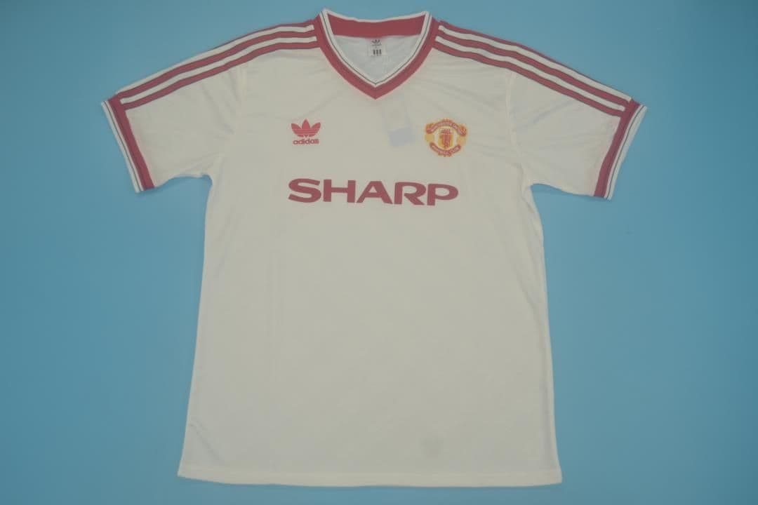 Manchester United 1986-88,  White Away