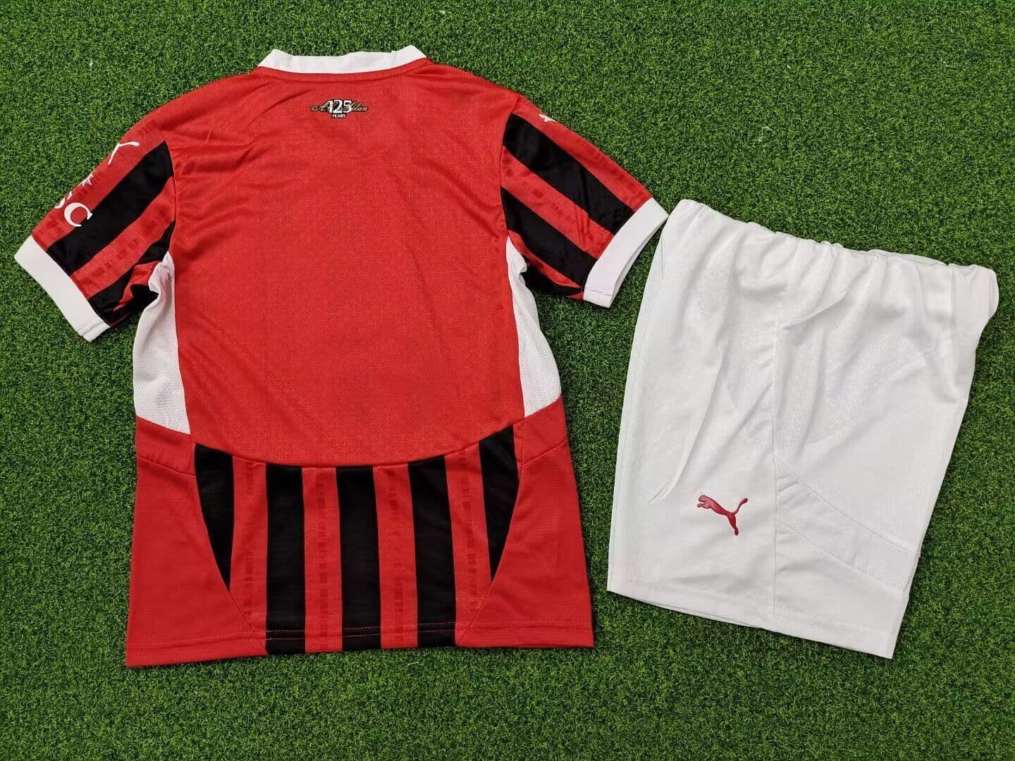 Milan Short Player Version | 5