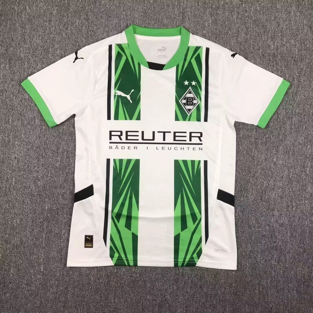 Monchengladbach | 4 | White - Home