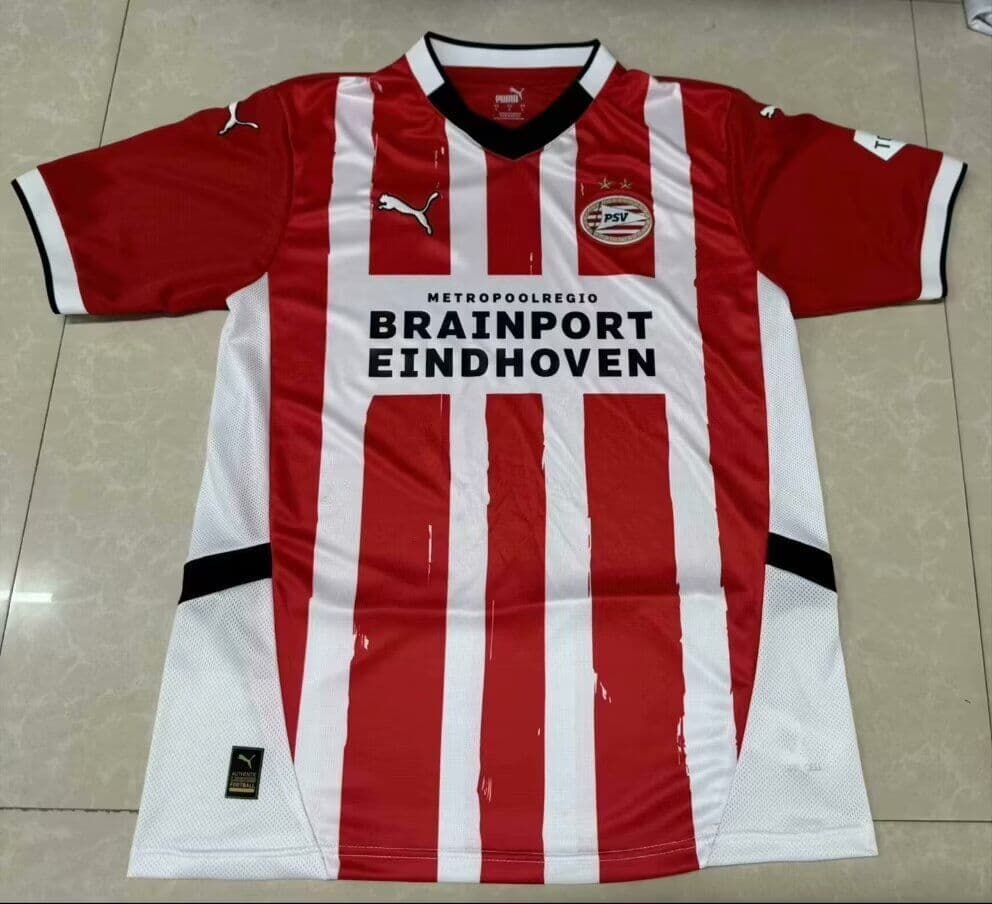 PSV | 27 | Red/White - Home