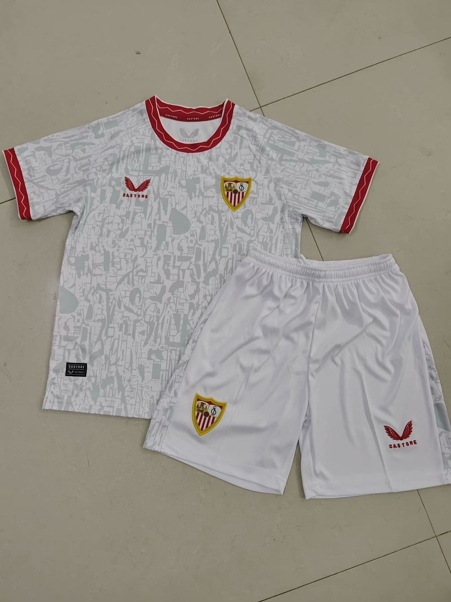 Sevilla Kid Kit | 4 | White - Home