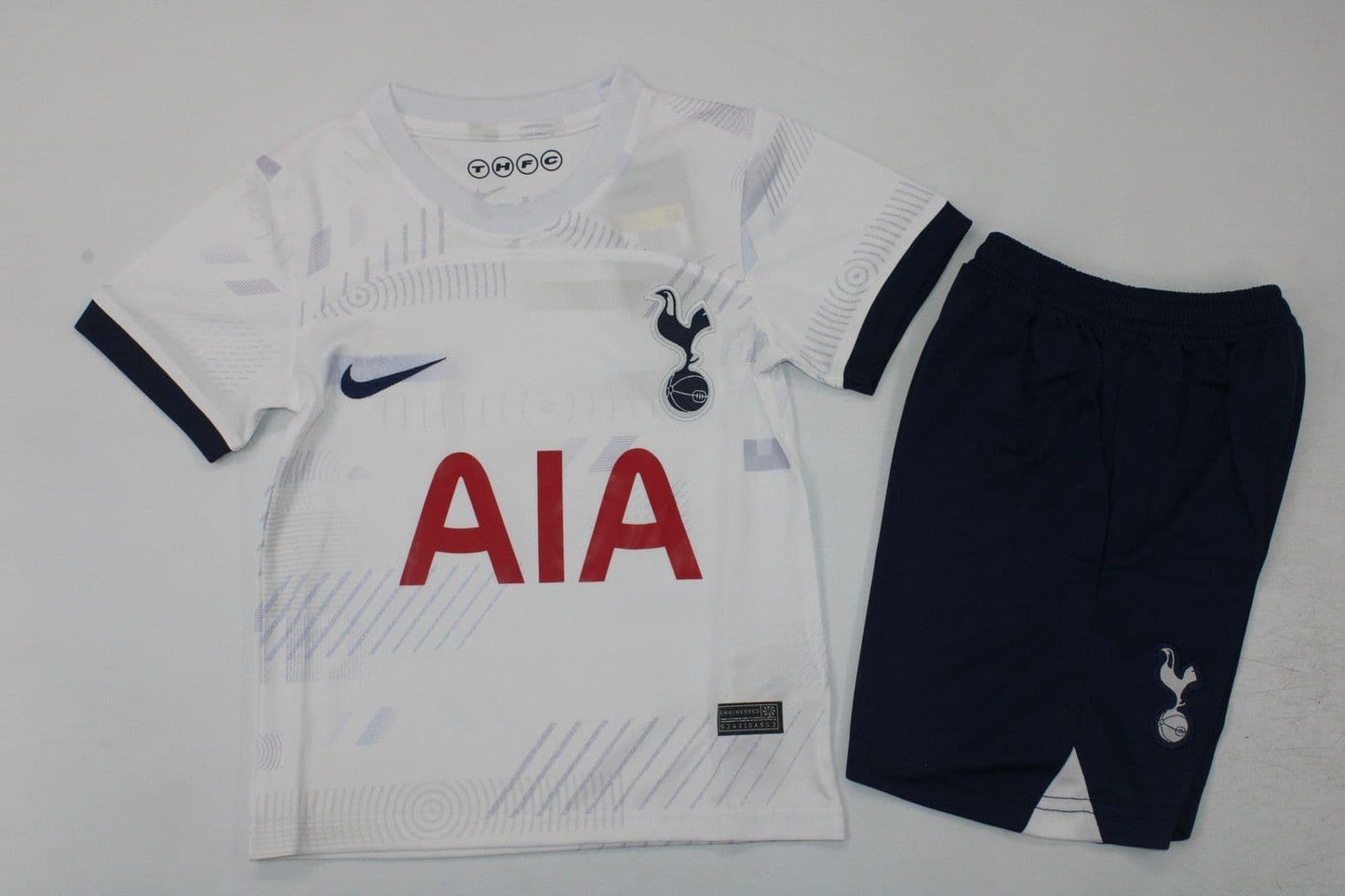 Tottenham Hotspur 23-24, Home