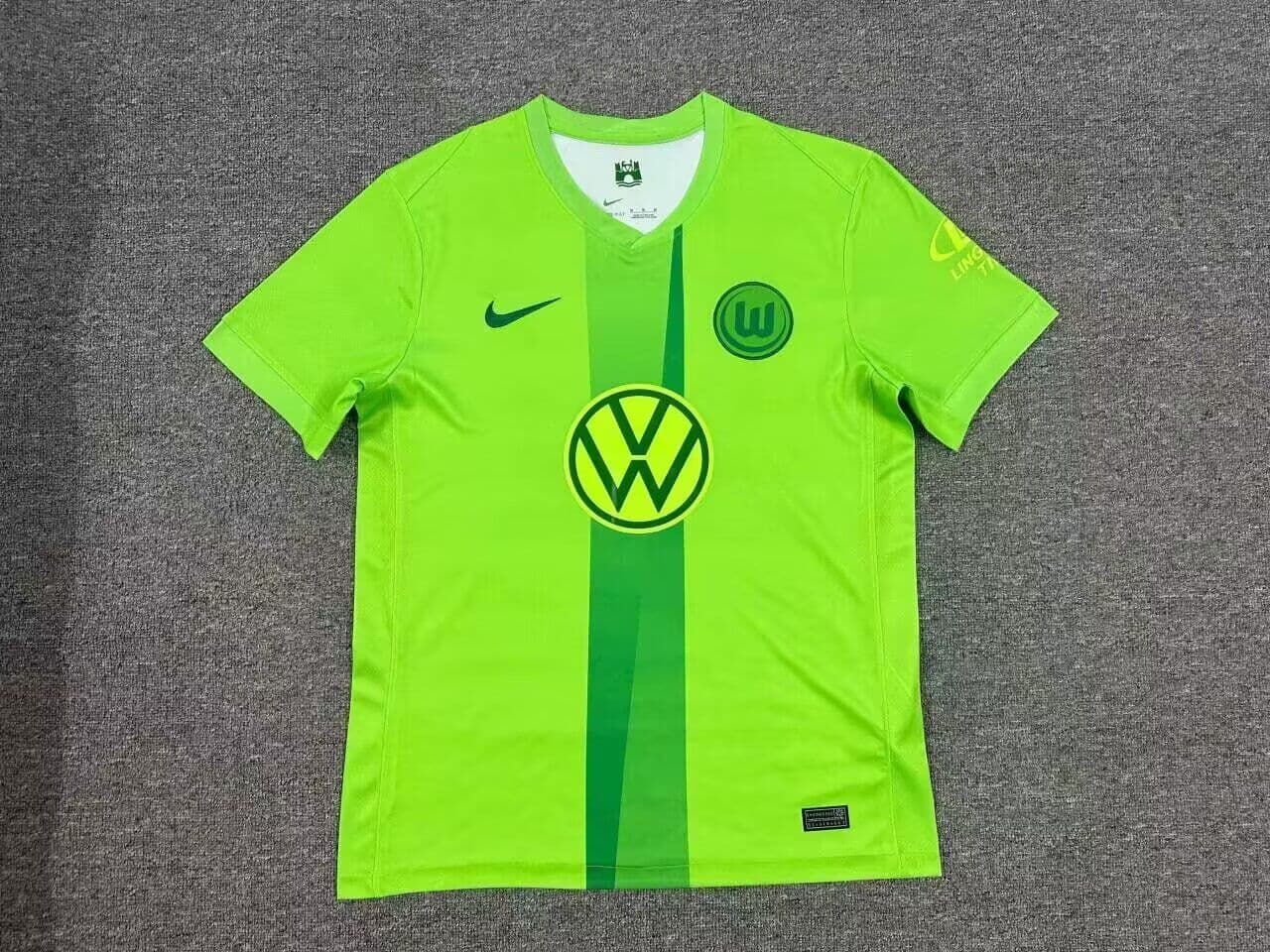 Wolfsburg | 4 | Yellow - Home