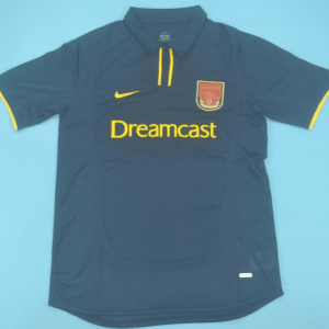 Arsenal 2000-02, Away