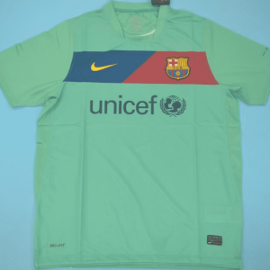 Barcelona 2010-11, Green Away