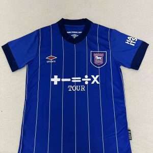 Ipswich Town | 4 | Blue