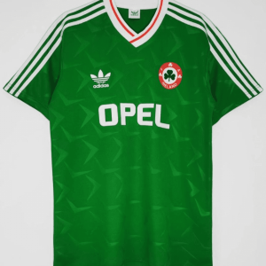 Ireland 1990, Green Home