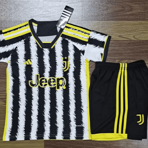 Juventus  23-24, Home