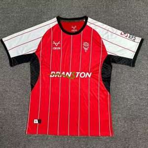 Lincoln City | 4 | Red | Home