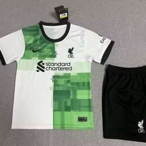Liverpool 2023-24, Away