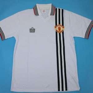 Manchester United 1975-80, White Away