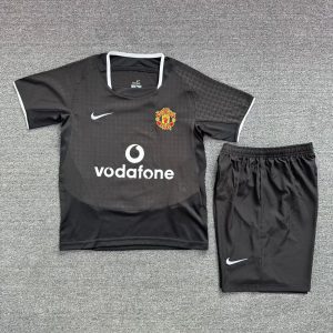 Manchester United Kids Away Kit 2003-2004