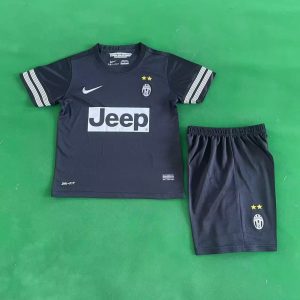Juventus 2012-2013 Kids Away Kit