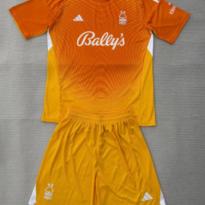 Nottingham Forrest 2026-2026 Goalkeeper Orange Kids Kits